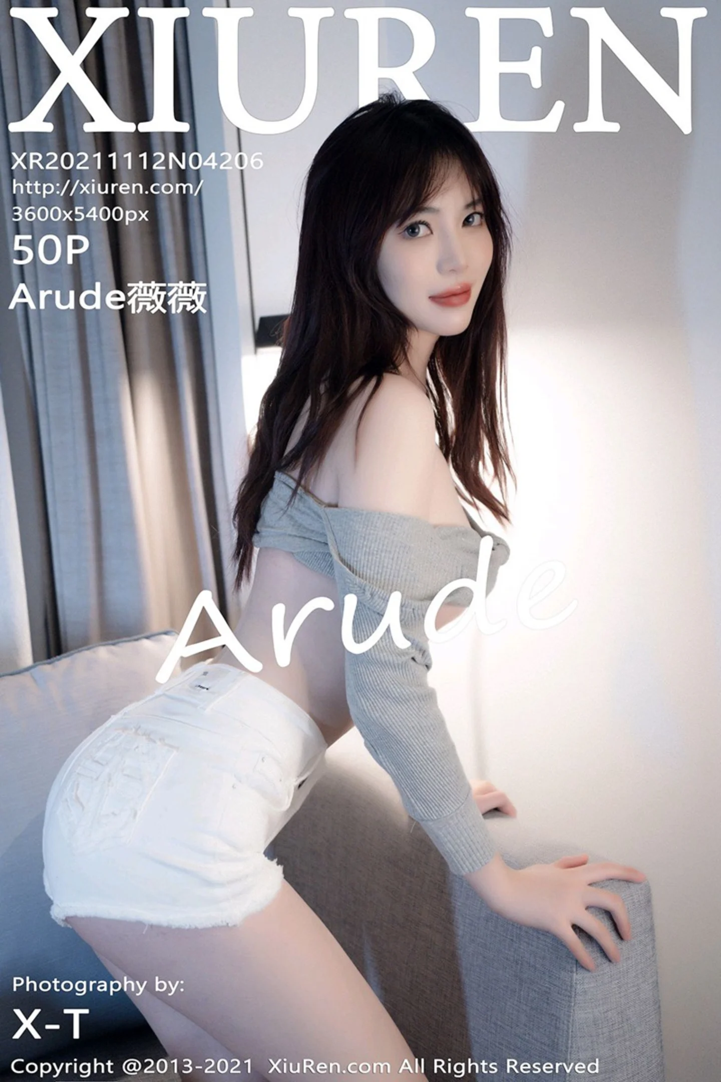 [XiuRen秀人网]No.4206_模特Arude薇薇私房低胸服饰配超短牛仔裤秀凹凸身材诱惑写真50P-秀人网 - XiuRen.Space